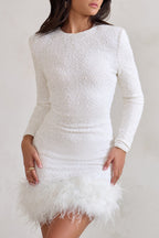 Witte Sequin Mini Jurk met Lange Mouwen en Veerafwerking