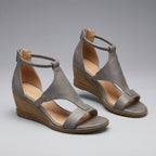 Grijze T-strap Sandalen met Sleehak Comfortabele Dames